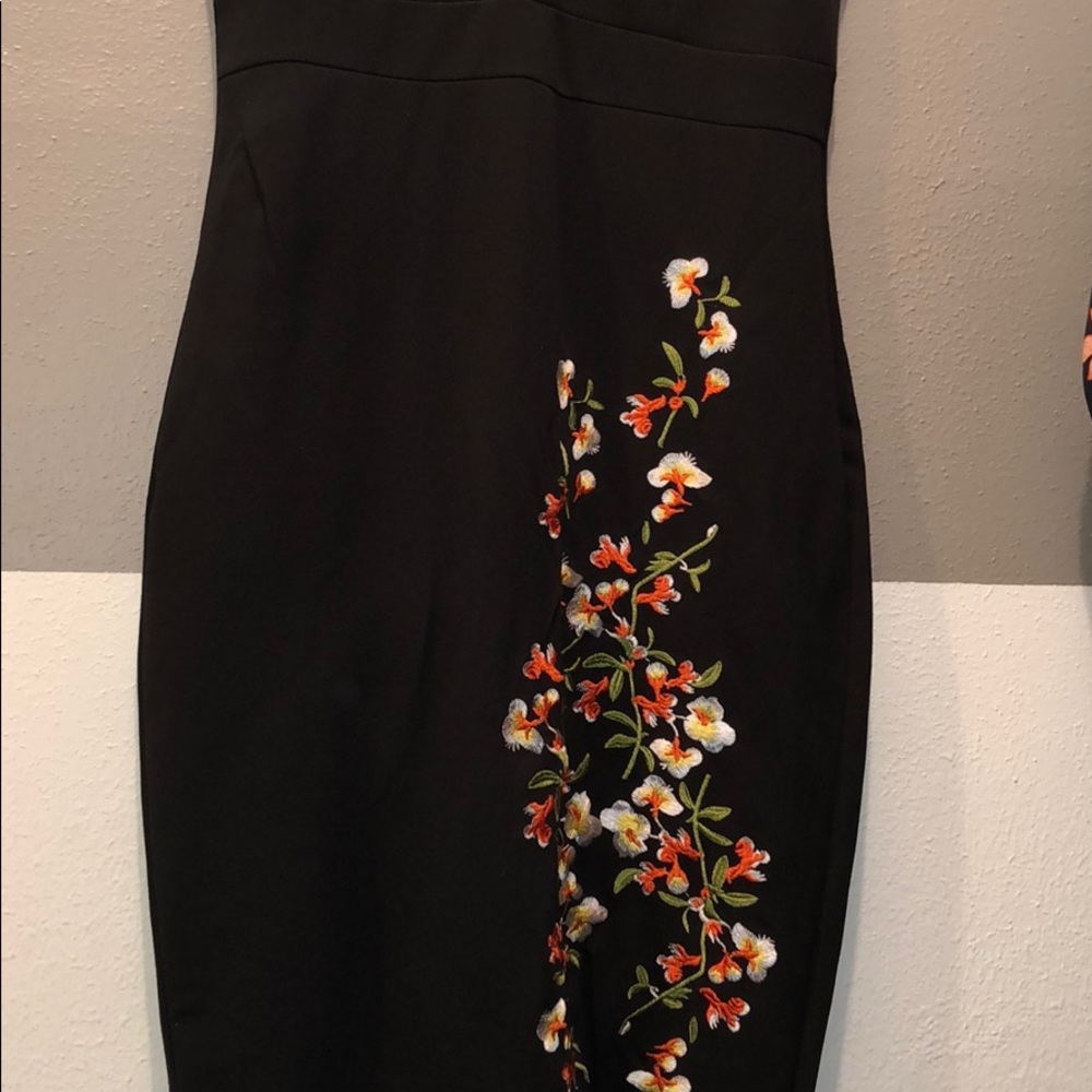 Not damaged - Picture 5 of 6